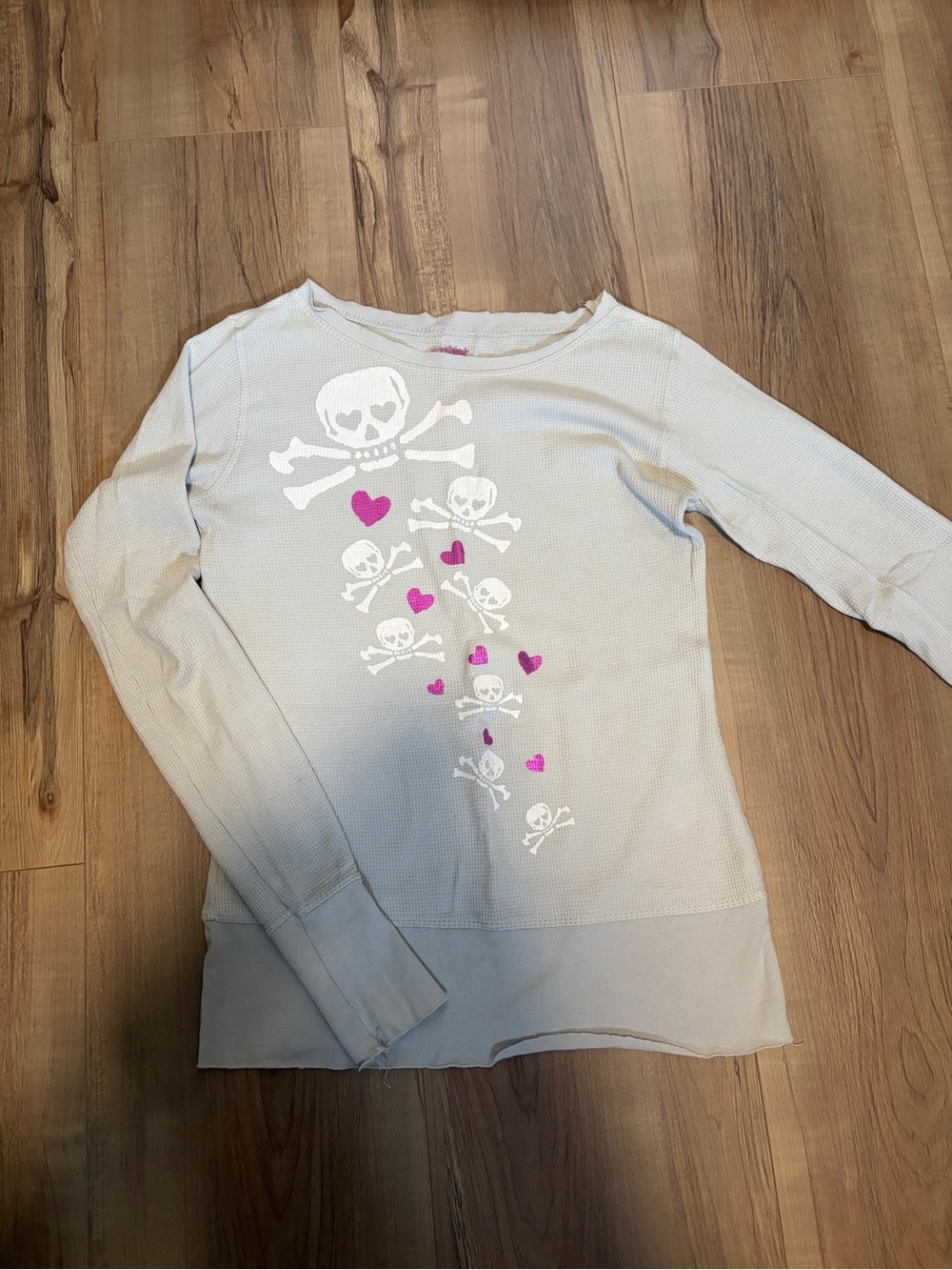 Roxy Light Gray Crewneck Sweater with White Skulls & Pink Hearts
